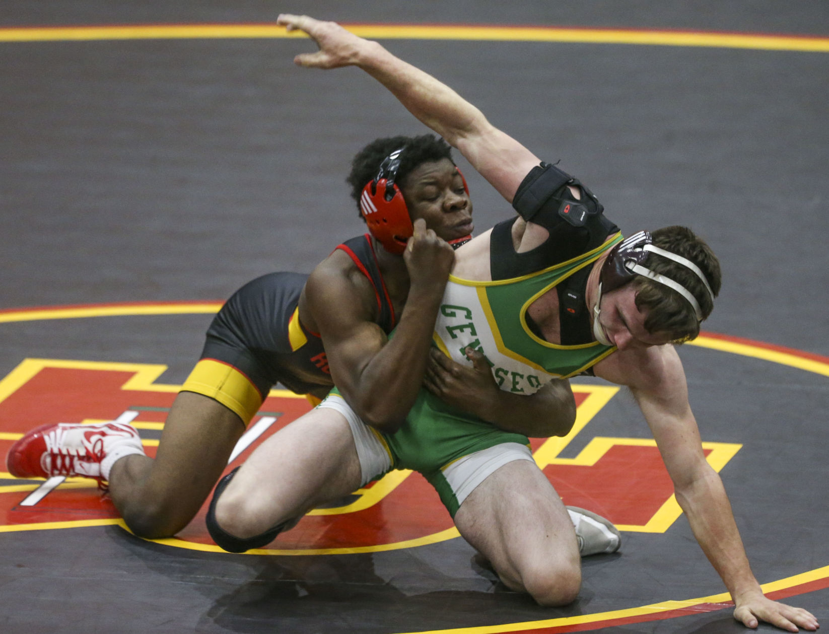 052721-qc-spt-gen-ri wrestling-008.JPG